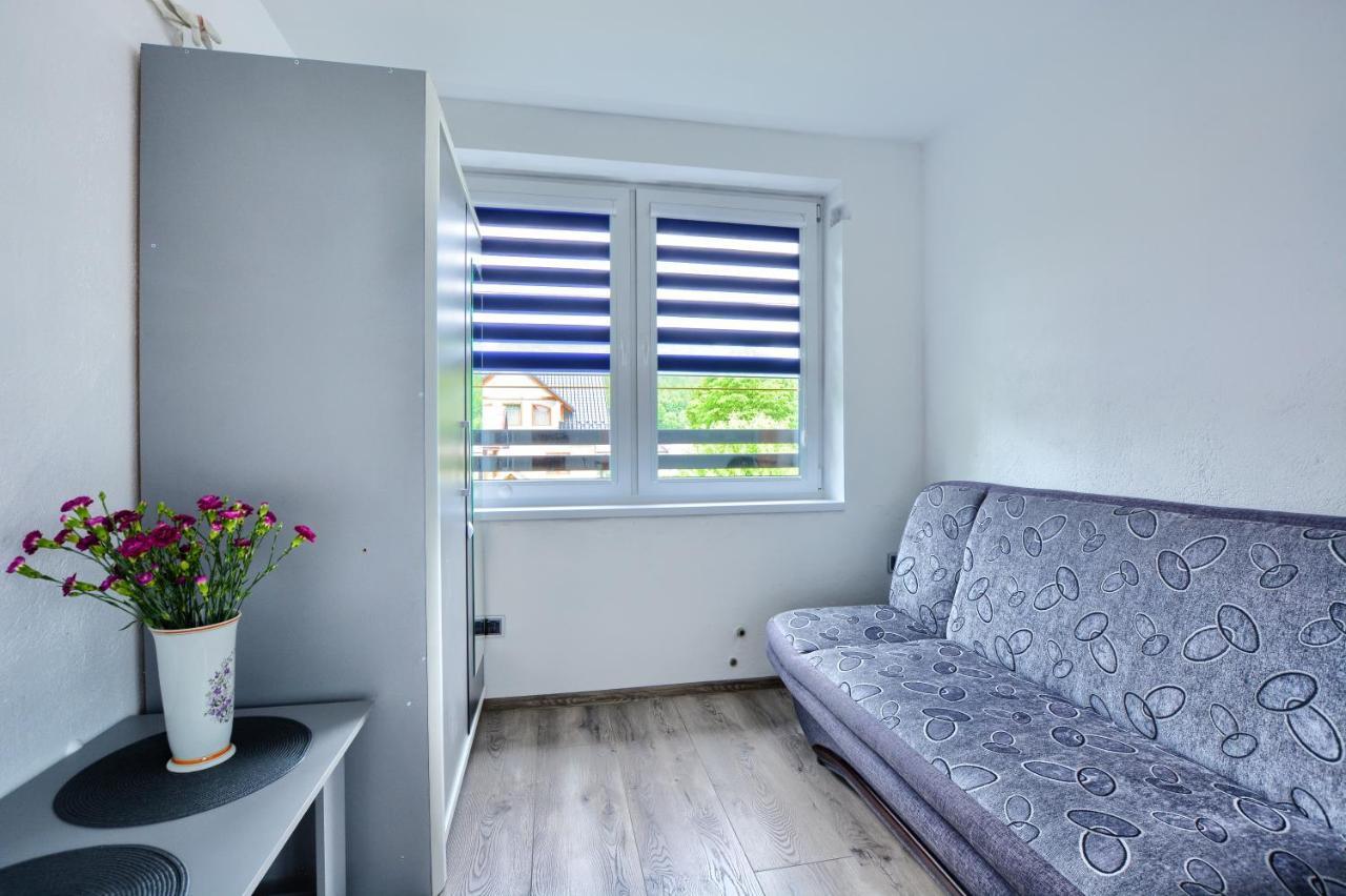 Ceglany Apartament Ustrzyki Dolne Zewnętrze zdjęcie