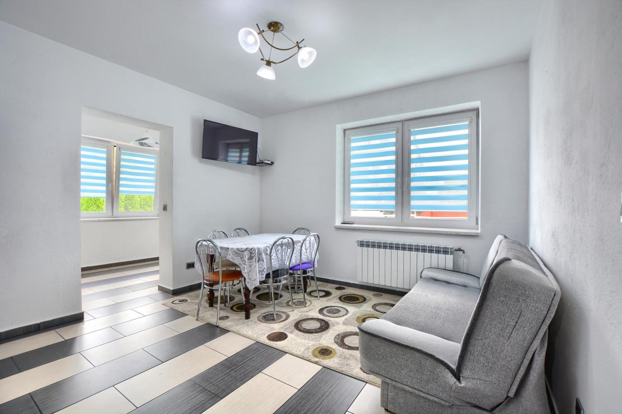 Ceglany Apartament Ustrzyki Dolne Zewnętrze zdjęcie