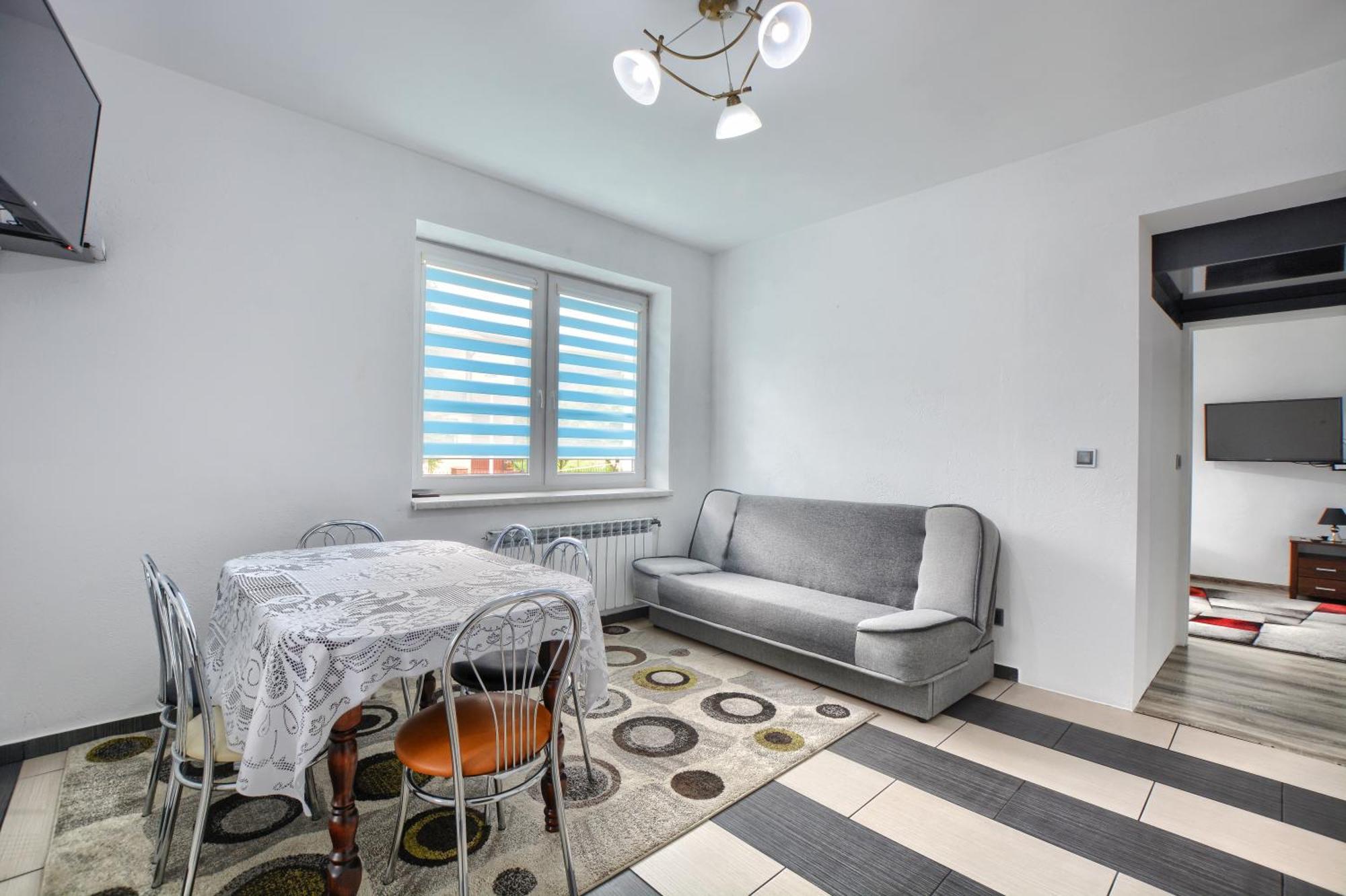 Ceglany Apartament Ustrzyki Dolne Zewnętrze zdjęcie